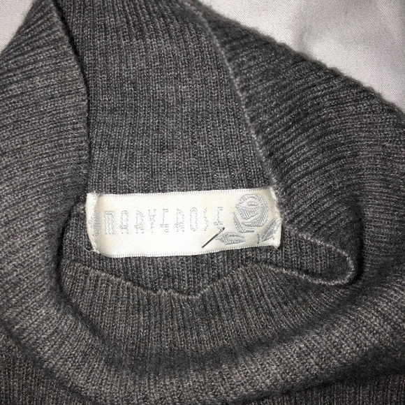 Ribbed, long-sleeve turtle neck. - Picture 3 of 3